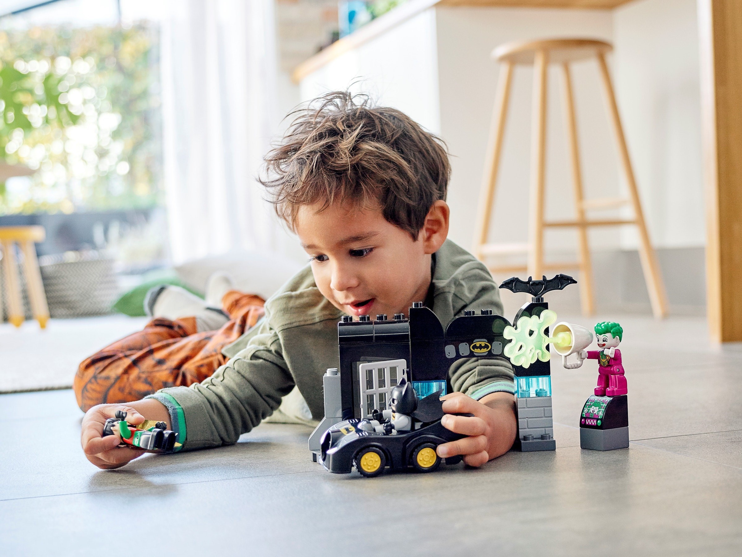LEGO DUPLO Batman Batcave 10919 - Image 9